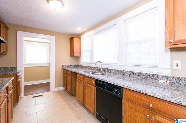 Building Photo - 931 Gene Reed Rd