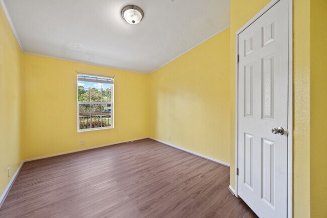 Building Photo - 2906 Shannon Ct