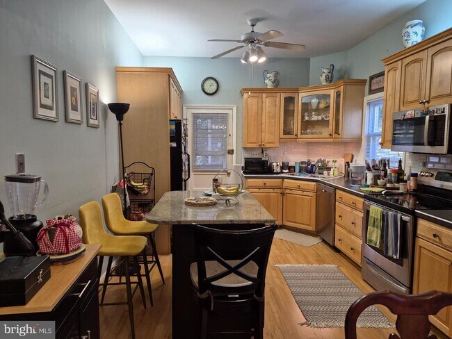 Building Photo - 12512 Ofallon St