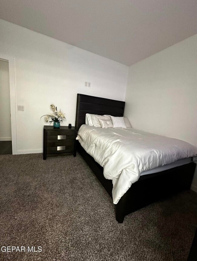 Building Photo - 13010 Terrington Ave