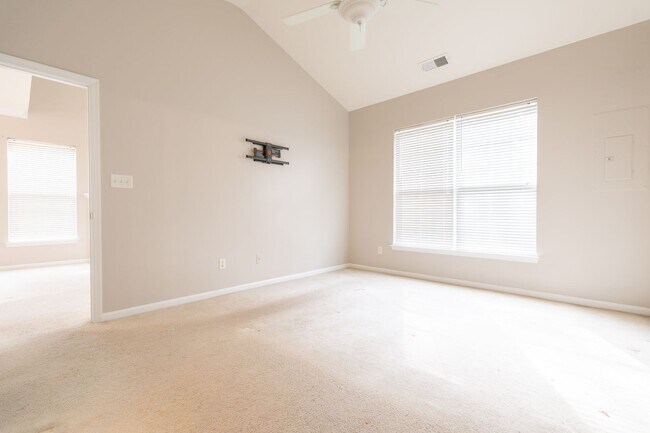 Building Photo - 4022 Holston Ct