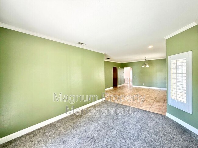 Building Photo - 37961 Veranda Way
