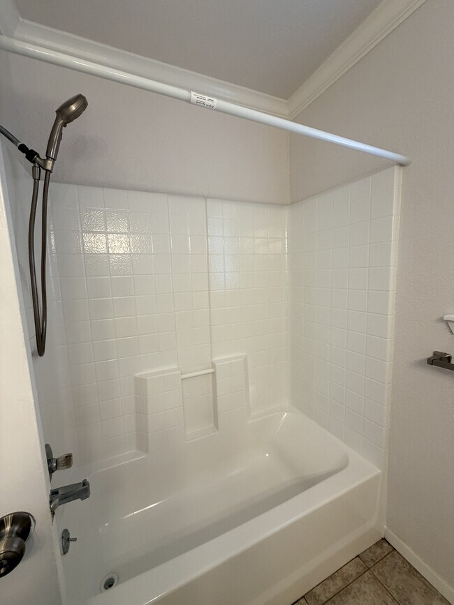 Building Photo - 7326 New Brunswick Dr