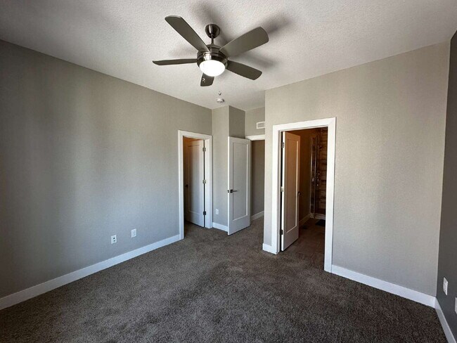Building Photo - "Experience Modern Comfort: Spacious 2-Bed...
