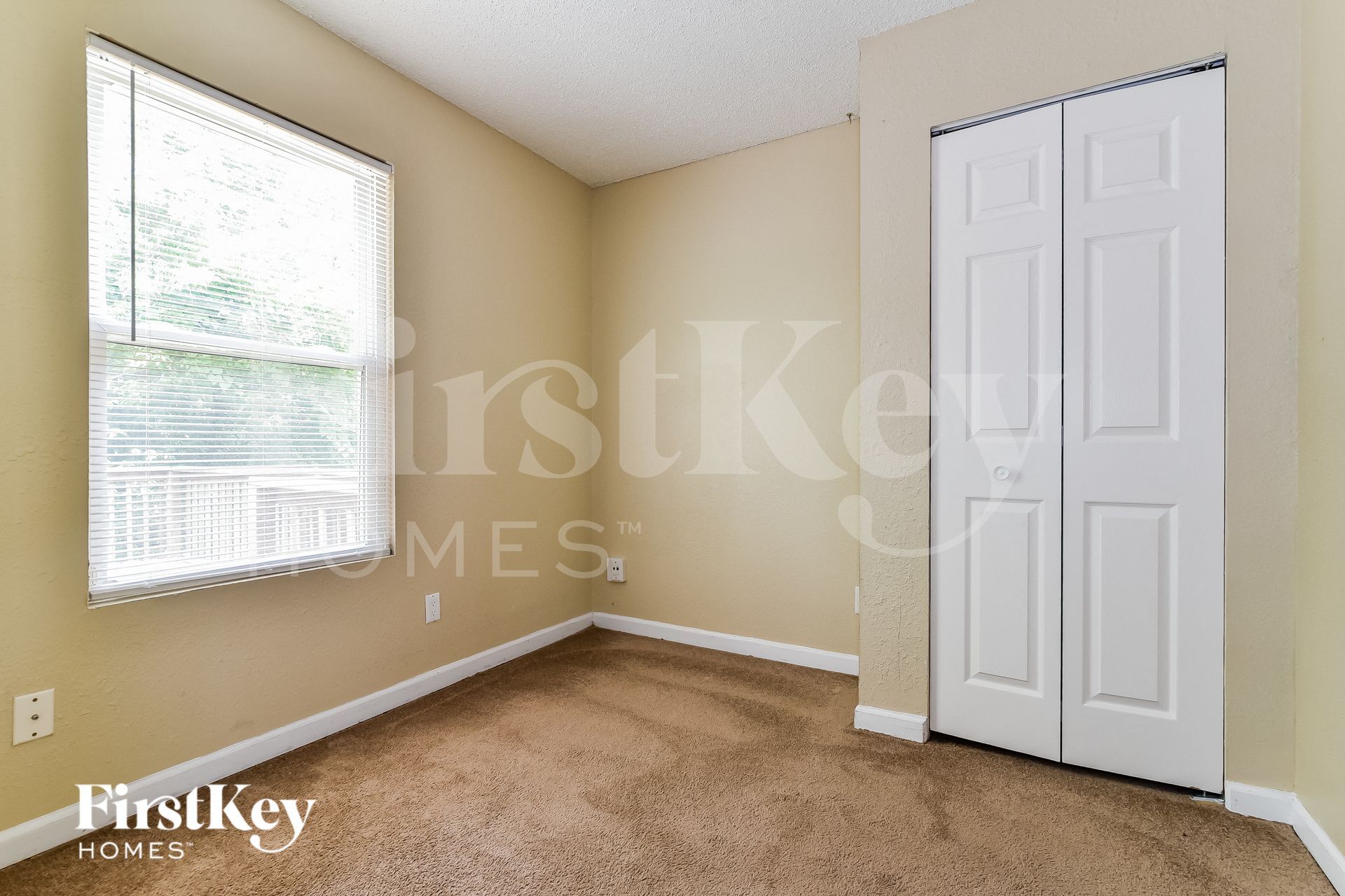 Building Photo - 5264 Austral Dr