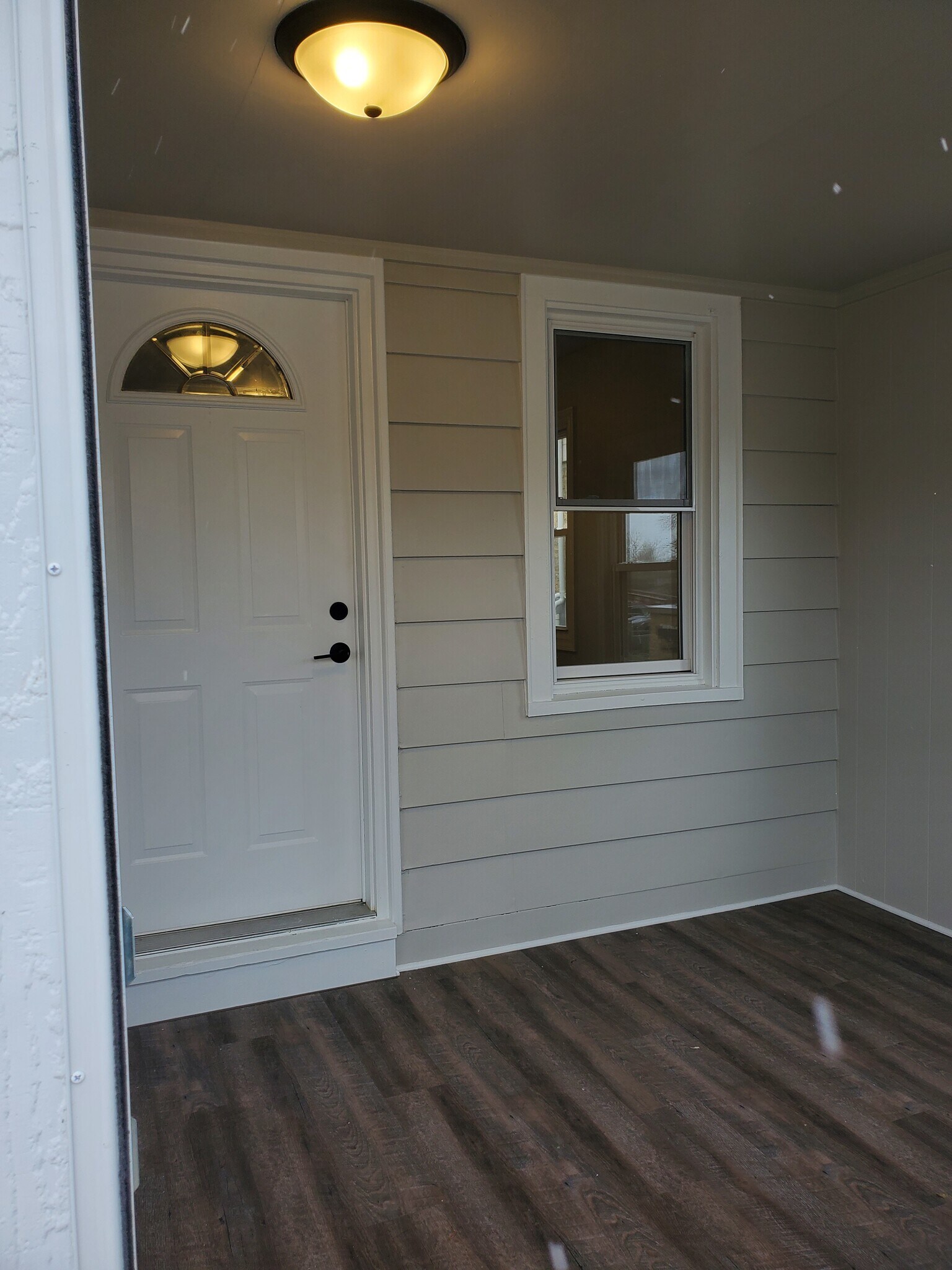 Building Photo - 119 W Wisconsin Ave