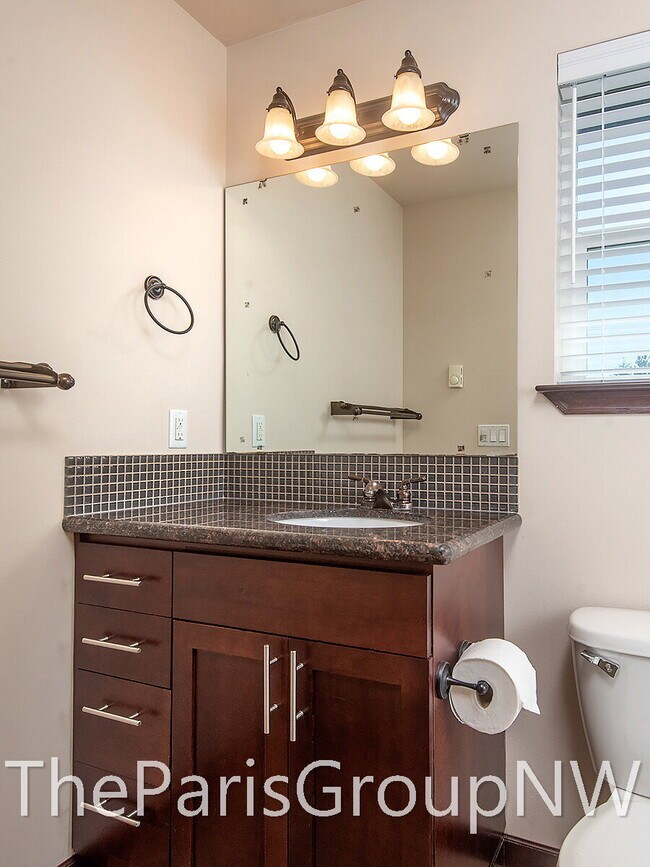 Building Photo - Spectacular Serene Lake 2012 TH – Great Location!