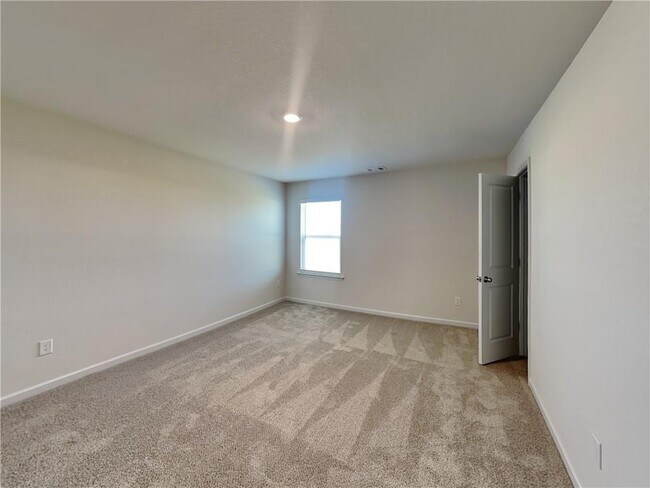 Building Photo - 1205 Fendt Dr