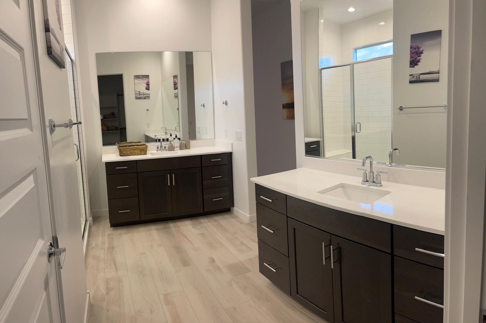 Building Photo - 9329 W Sells Dr