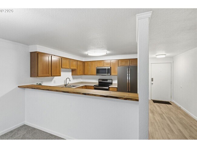 Building Photo - 510 SE 157th Ave