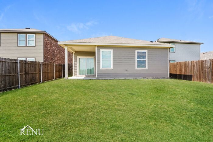 Building Photo - 6018 Mojave Dr