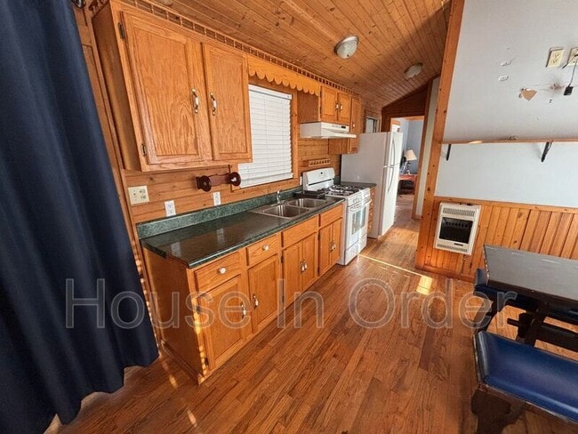 Building Photo - 5 Crider Cir