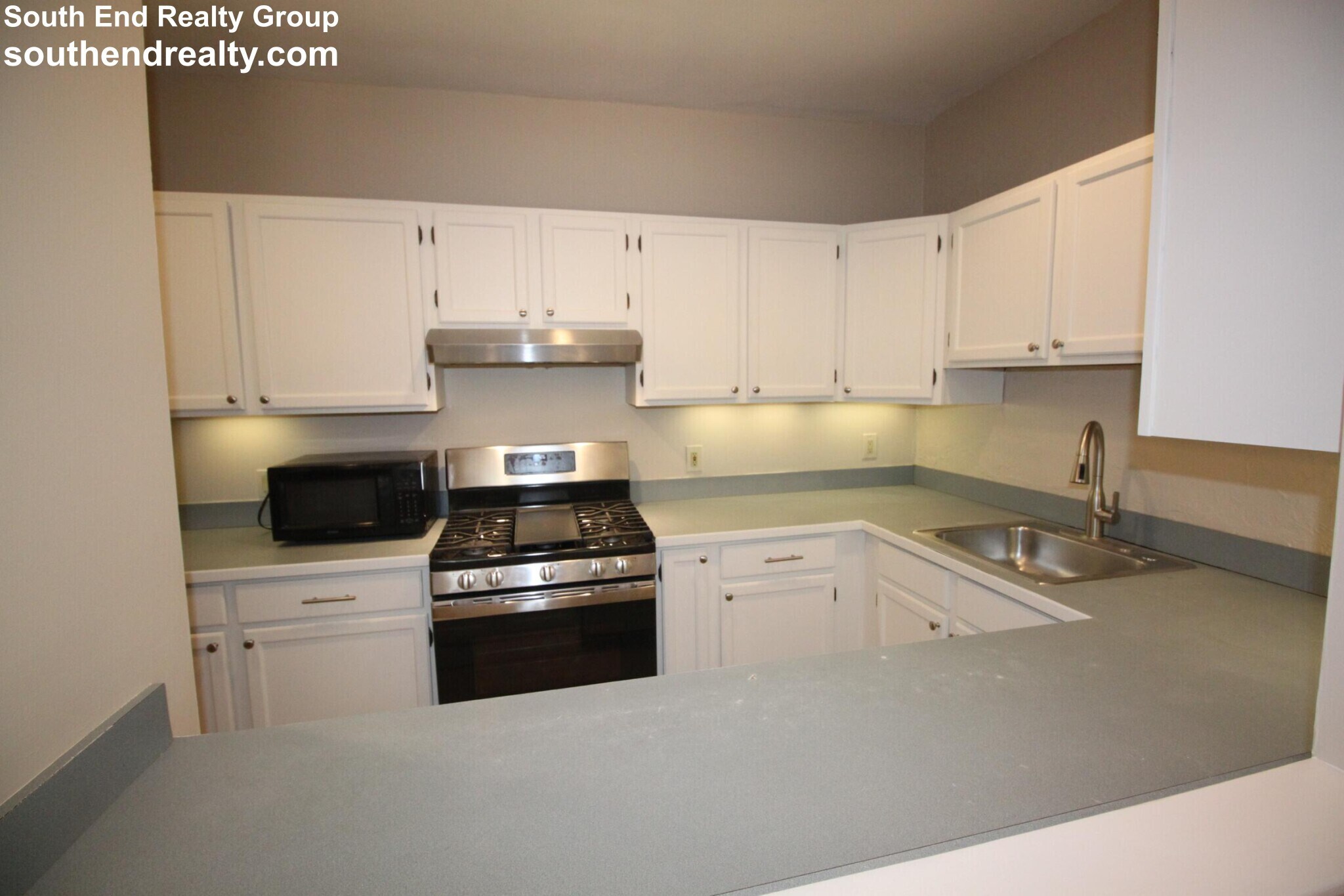 Building Photo - 11 Worcester St