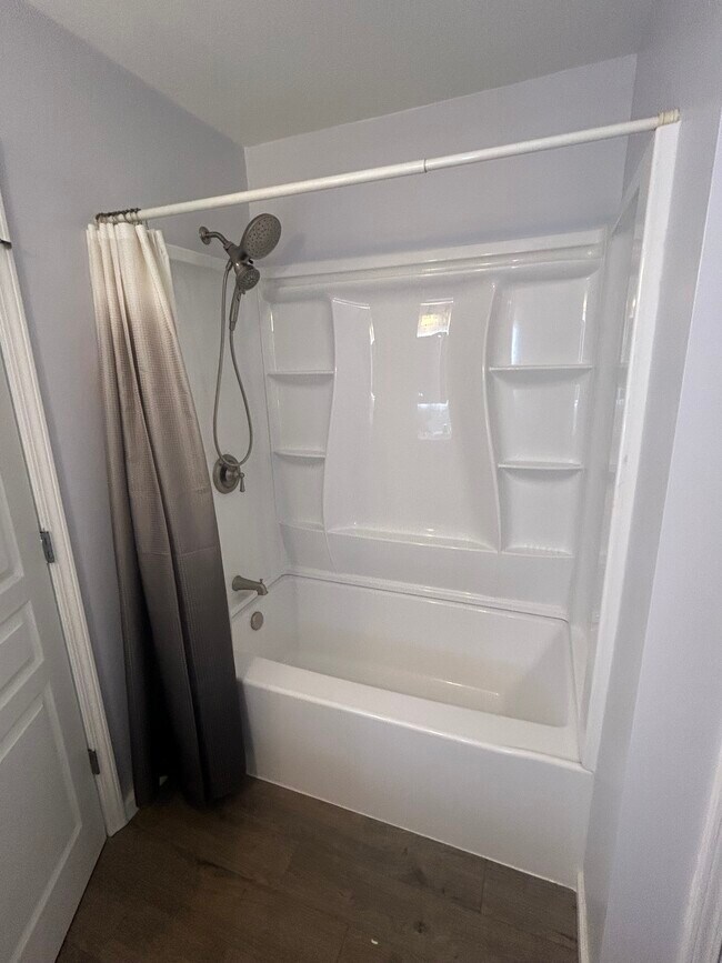 Building Photo - 8419 Chaceview Ct