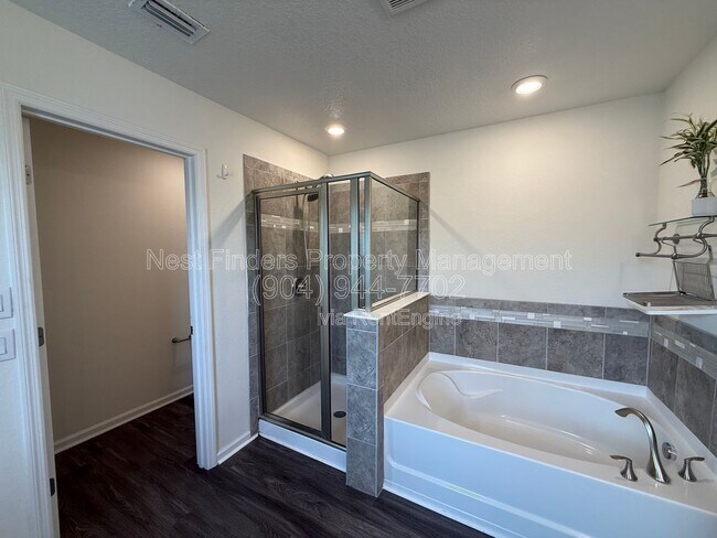 Building Photo - 386 Rittburn Ln