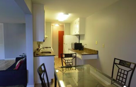 Building Photo - 56 Shrewsbury Green Dr
