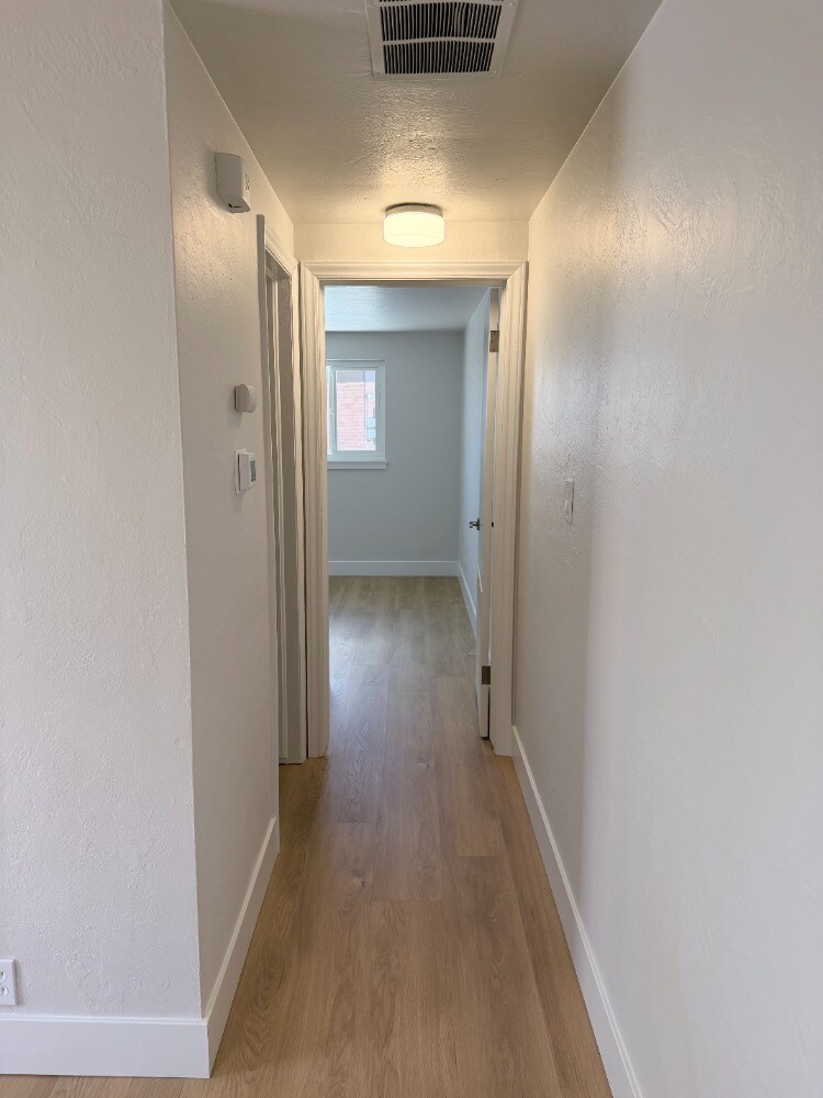 Building Photo - 1213 Gordon Ave