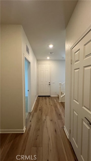 Building Photo - 4247 S Hermosa Paseo