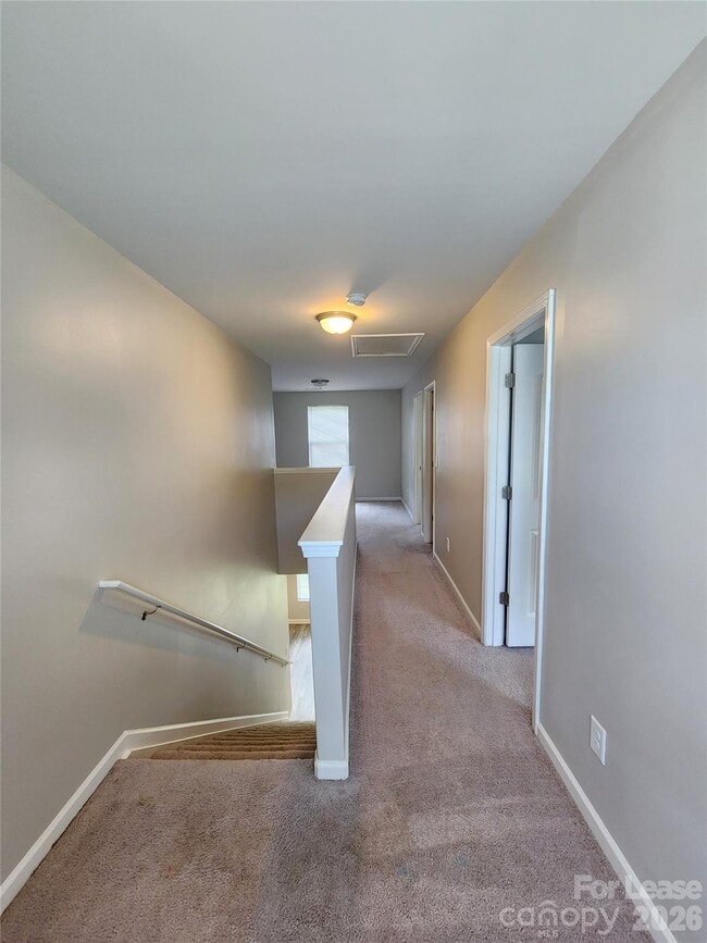 Building Photo - 1127 Oswald T Dr