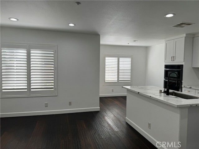 Building Photo - 414 Condor Ave