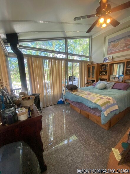 Building Photo - 235 Savin Hill Ave