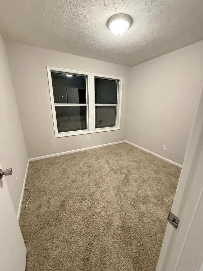 Building Photo - Willowbrook