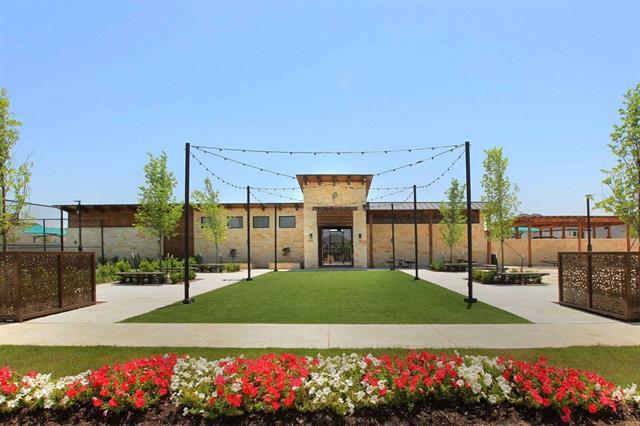 Building Photo - 2712 Biltmore Dr