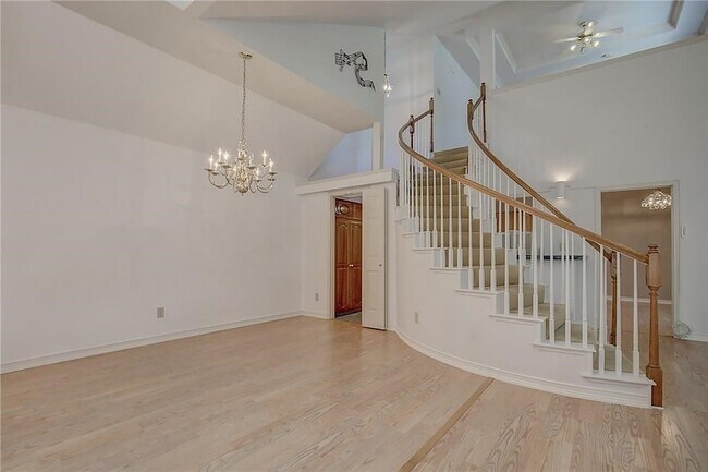 Building Photo - 3005 Warm Springs Ln