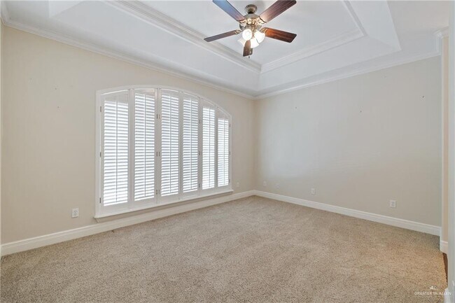 Building Photo - 29 N 1st Ln