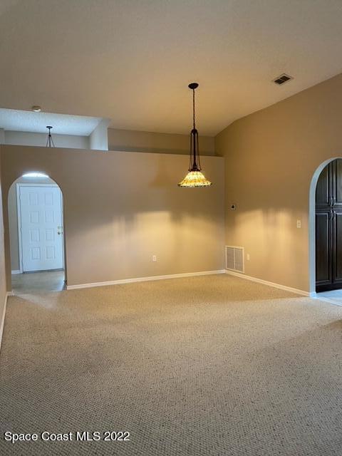 Building Photo - 3865 La Flor Dr
