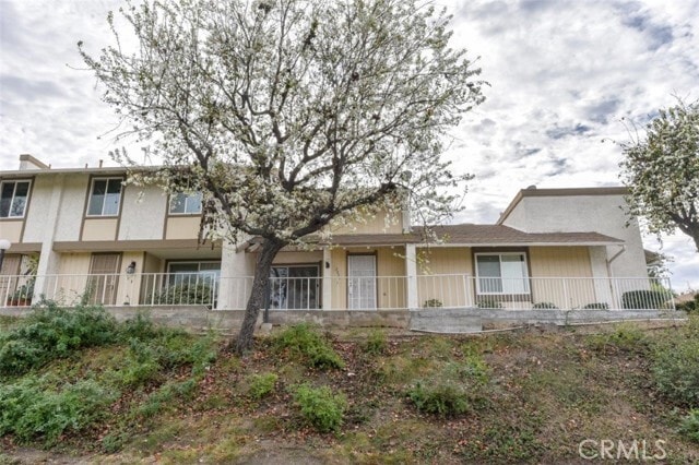 Building Photo - 2057 Dacian Dr S