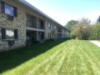 Building Photo - 3809 S 35th St