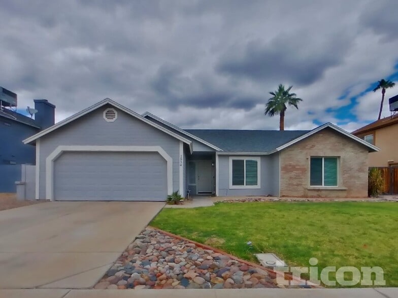 Building Photo - 1934 E Kent Ave