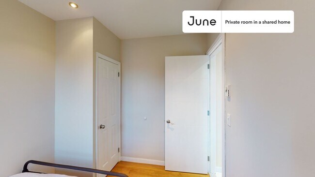Building Photo - Room in Shared 3 bed/2 bath home in Upper West Side