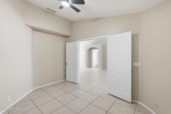 Building Photo - 3331 W Via Del Sol Dr