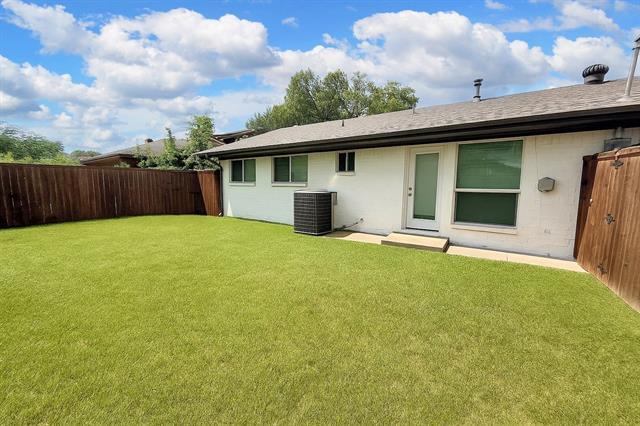 Building Photo - 2646 Heatherwood Dr