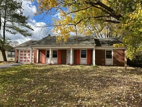 Building Photo - 3 Bed 2 bath Kensignton Rancher