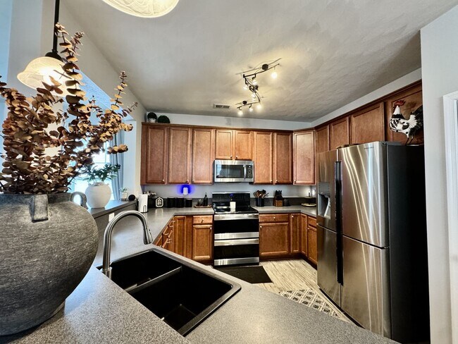 Building Photo - First-Time Rental, Available July 1st! Attached Garage - 2 Primary Suites - Pet-Friendly (Under 4...