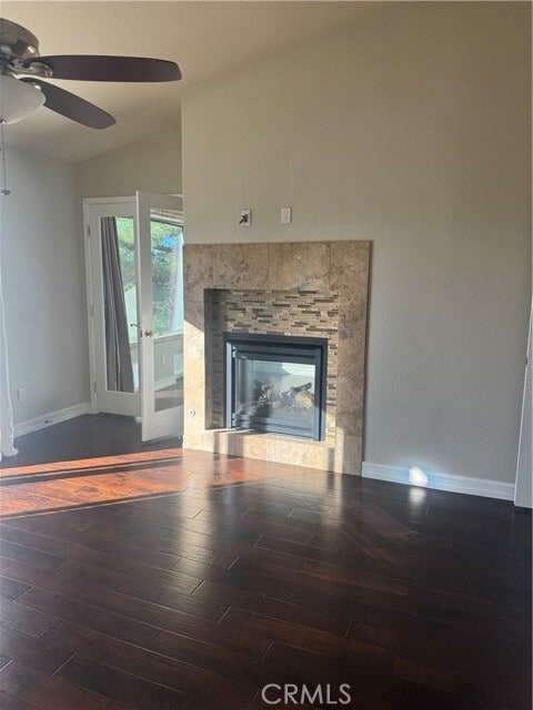 Building Photo - 703 Via Presa