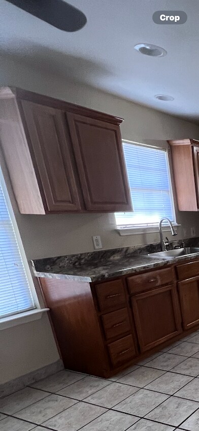 Building Photo - 2427 Wescott Ave