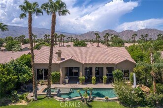 Building Photo - 81125 Golf View Dr
