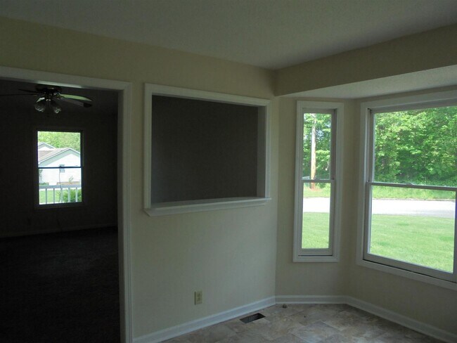 Building Photo - 2746 Union Hall Rd