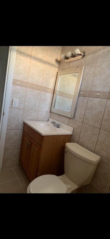 Building Photo - 401 SW 8th St