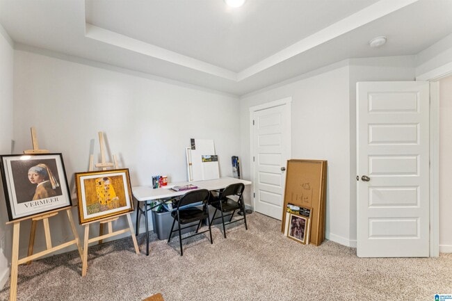Building Photo - 501 Polo Way