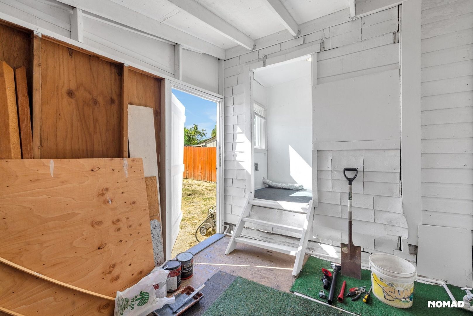 Building Photo - 14139 Tyler St