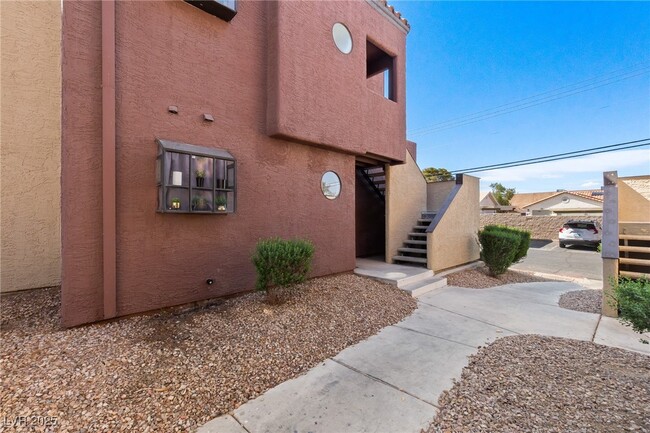 Building Photo - 4050 Pacific Harbors Dr