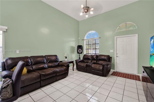 Building Photo - 14138 SW 164th Terrace