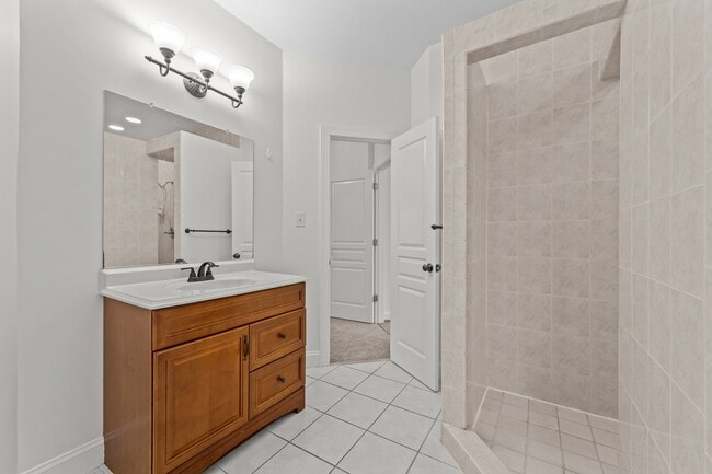 Building Photo - 2300 Greenwing Ct