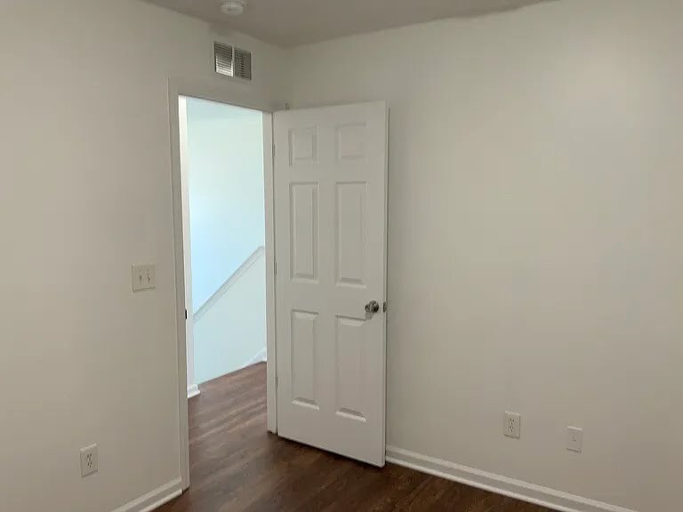 Building Photo - 10959 Darlington Oak Ct