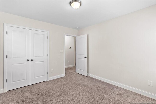 Building Photo - 2051 Hayfield Rd